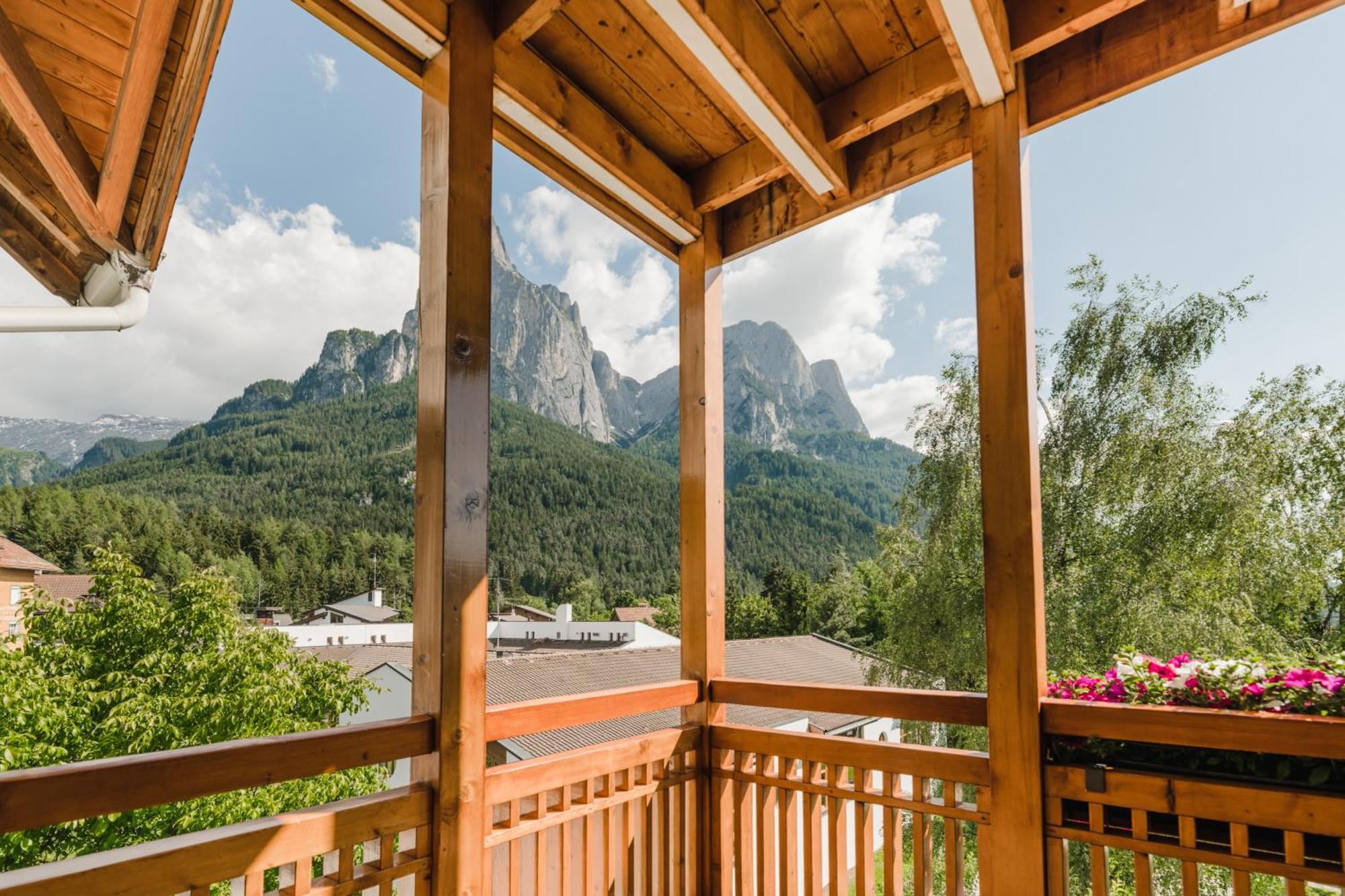 Residence Erika - Apartments, Breakfast & Sauna Siusi Eksteriør bilde